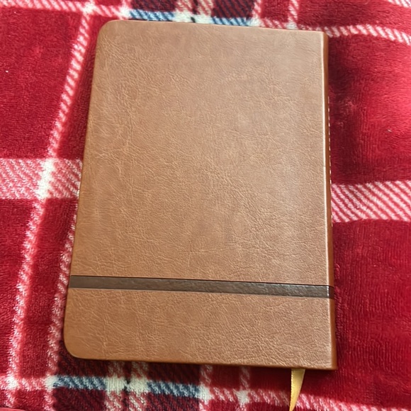 Book #1 Los Elegidos 40 Días con Jesus - Picture 2 of 7